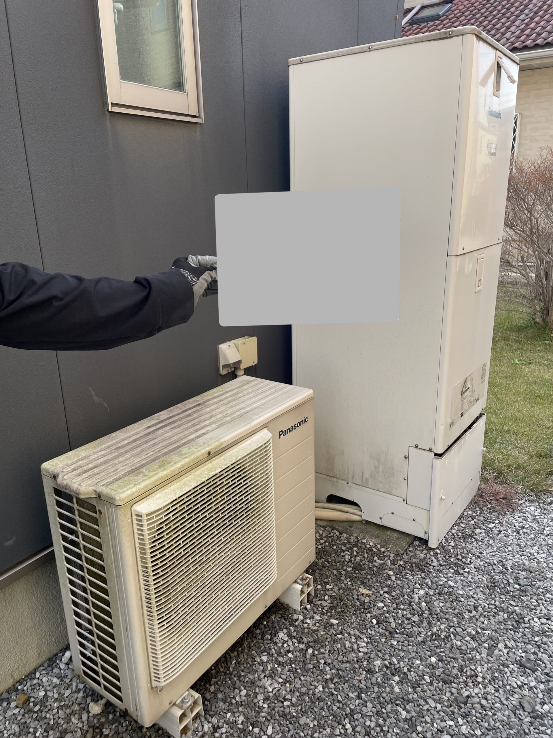 栃木県栃木市でHE-S37EQのエコキュートから交換されたお客様のbefore写真