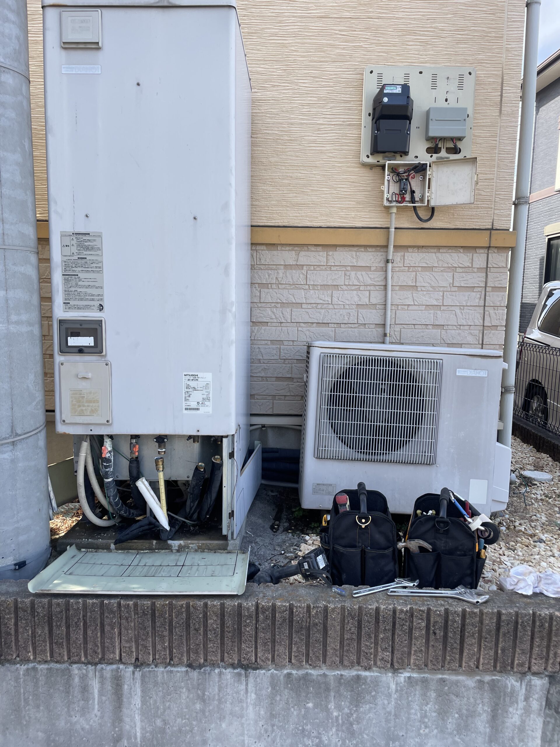 栃木県足利市でSRT-HPT37W1のエコキュートから交換されたお客様のbefore写真